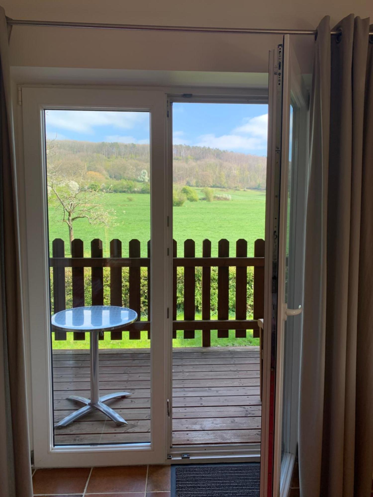 B&B Au Coeur De Villers Екстер'єр фото